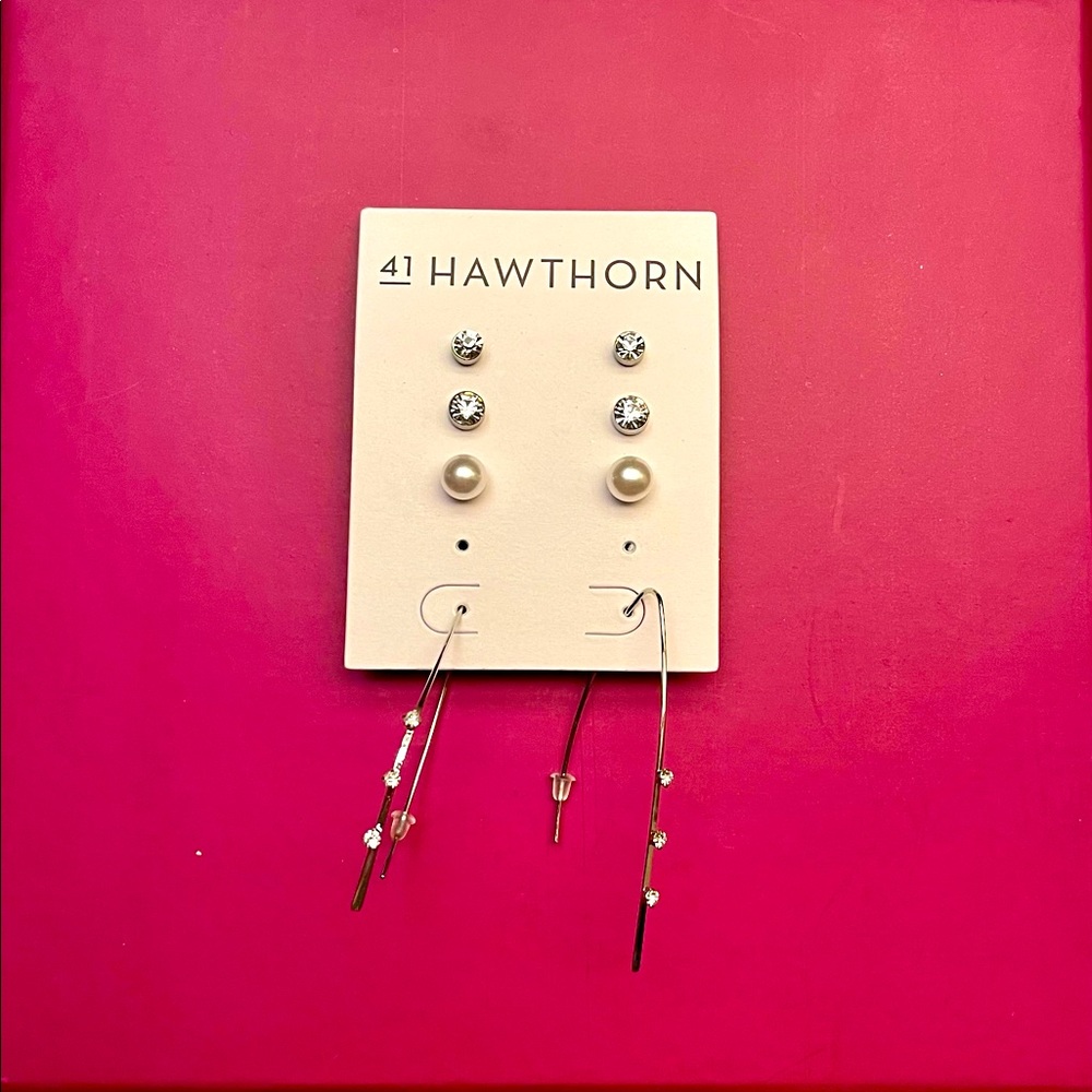 Classic Hawthorne 41 Earring Set